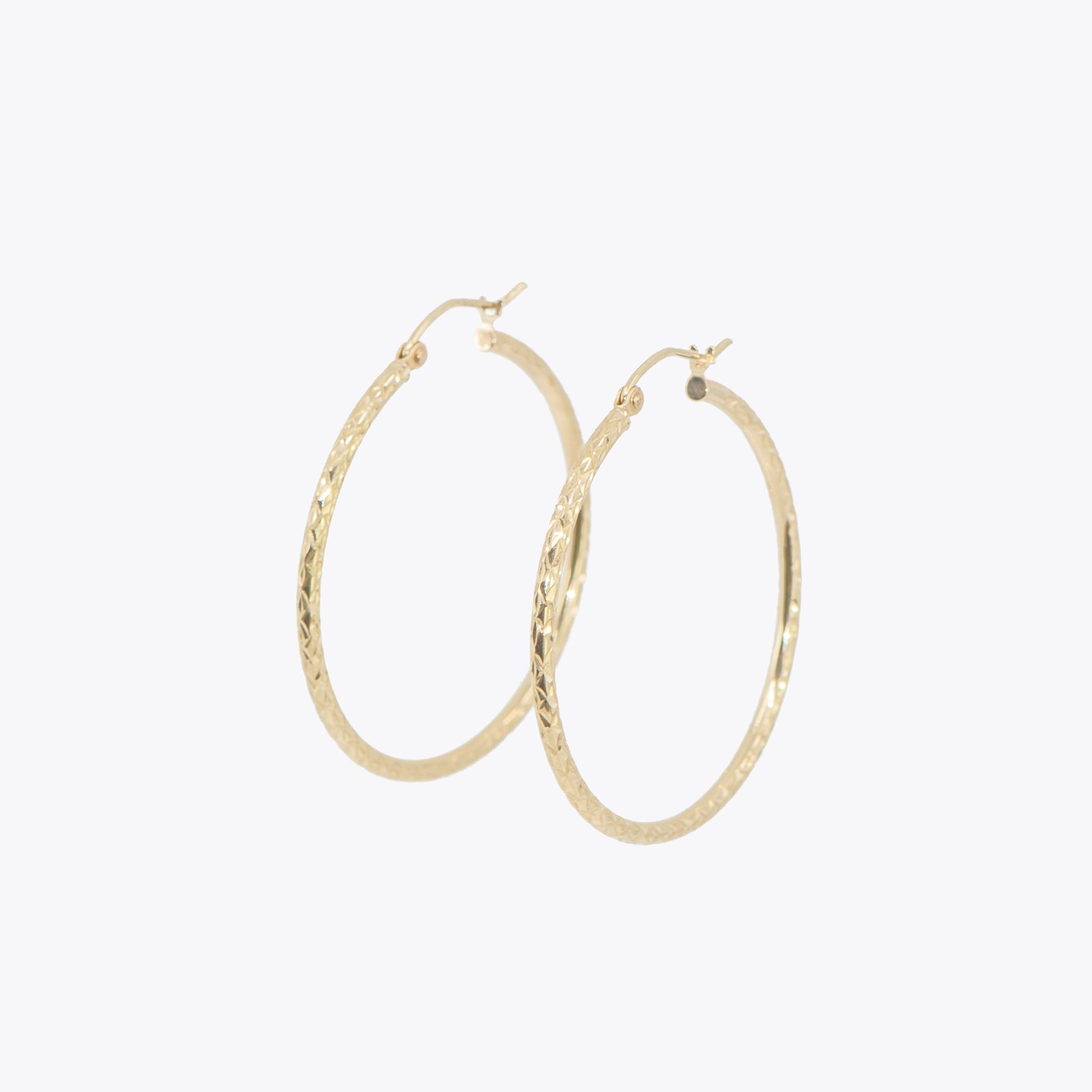 Mia Classic Medium Hoops